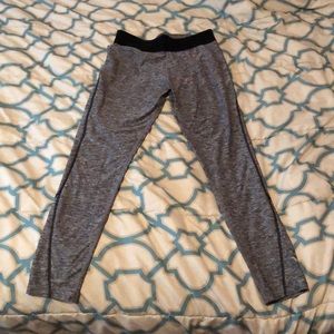 Victoria’s Secret pink leggings